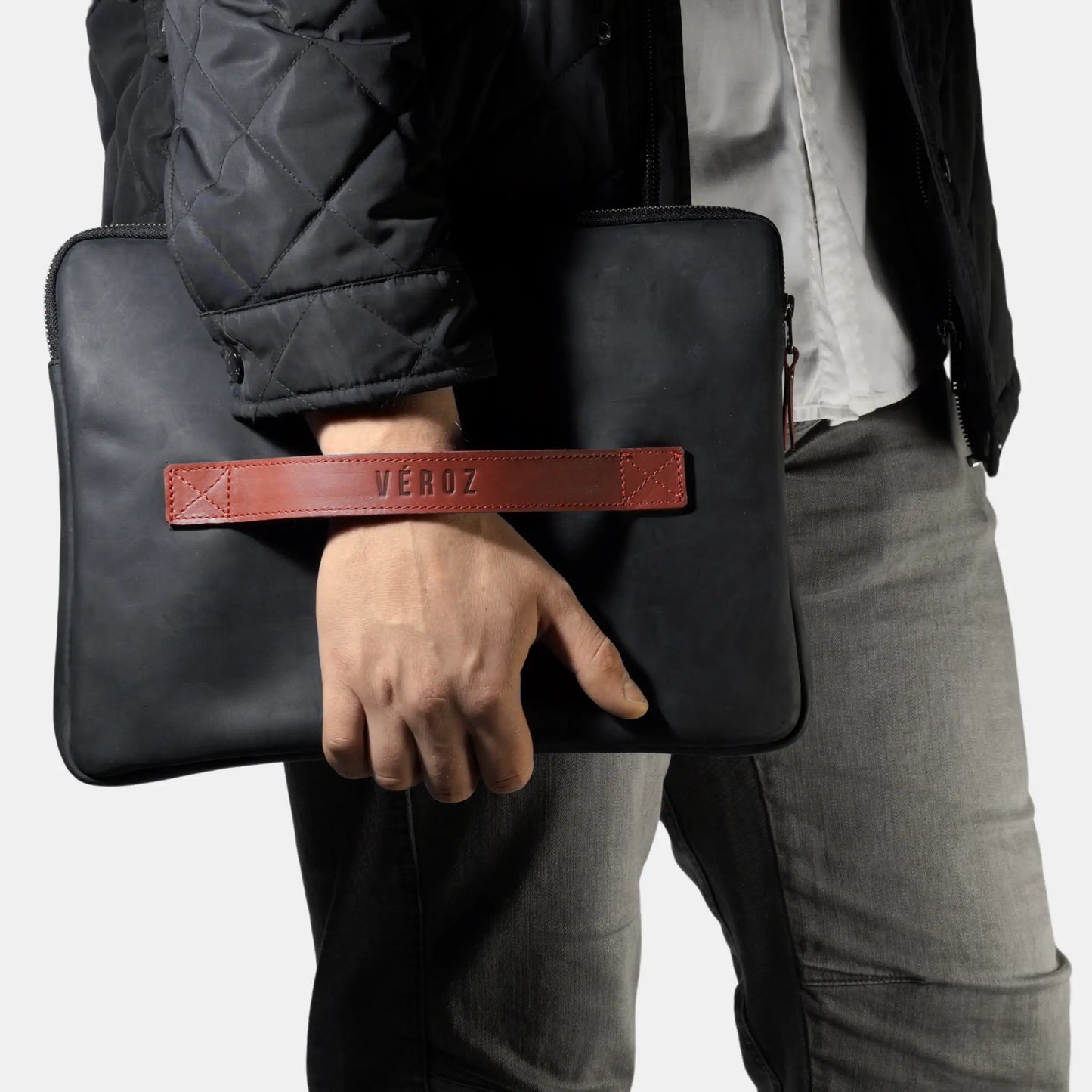 Funda Notebook Cuero Hudson - Negro