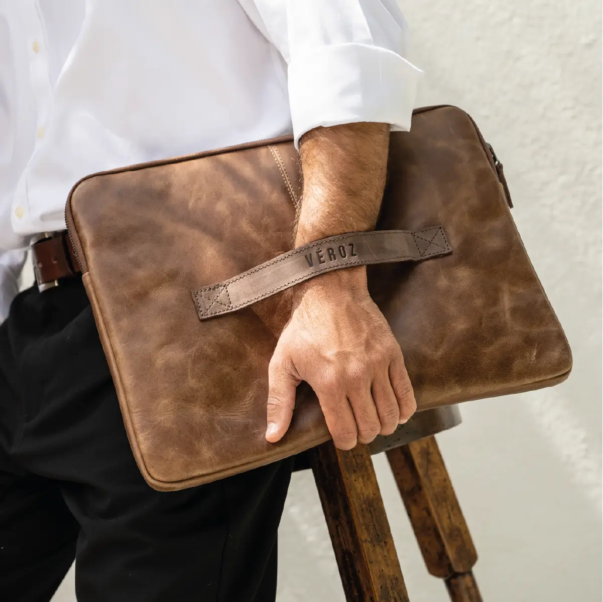 Funda Notebook Cuero Hudson - Tabaco